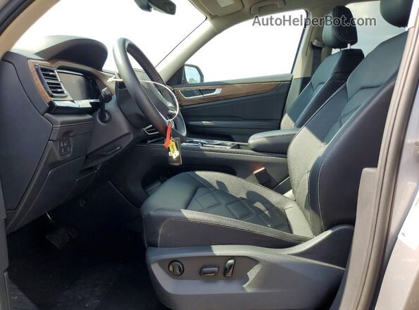 1V2WR2CA6SC534152 2025 VOLKSWAGEN ATLAS Silver Front interior view