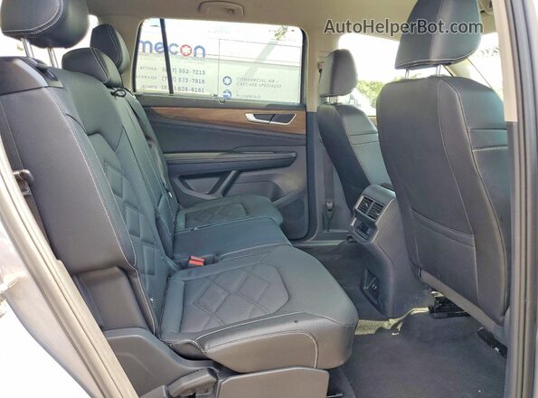 1V2WR2CA6SC534152 2025 VOLKSWAGEN ATLAS Silver Rear seats view