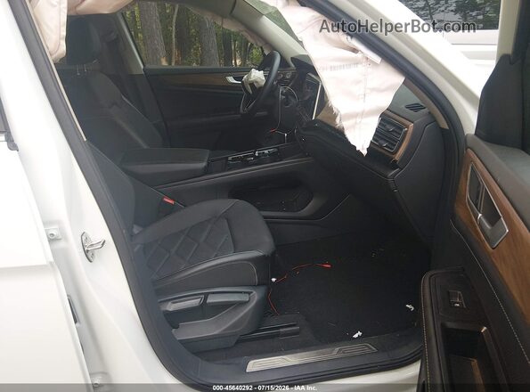 1V2WR2CA7RC550841 2024 VOLKSWAGEN ATLAS White Widok wnętrza z przodu