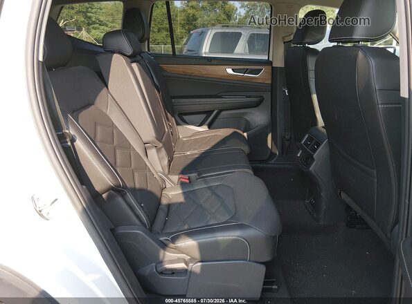 1V2WR2CA8SC567573 2025 VOLKSWAGEN ATLAS White VIN sticker view