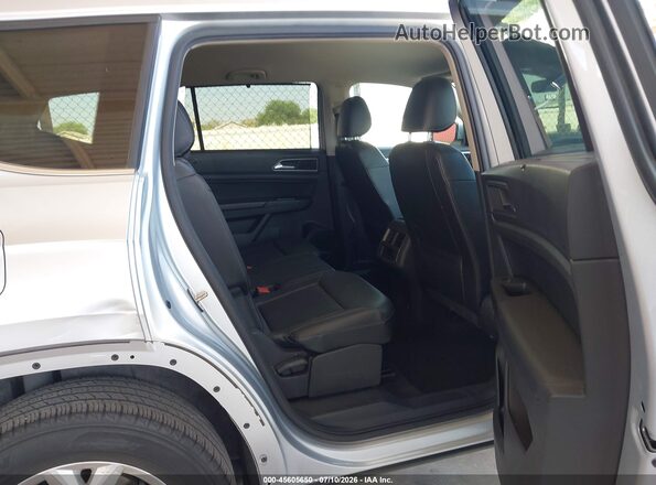 1V2WR2CA9KC560549 2019 VOLKSWAGEN ATLAS Silver Widok naklejki z numerem VIN