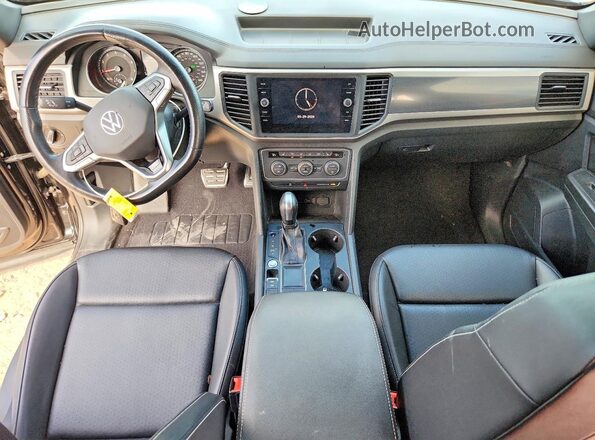 1V2YE2CA7LC219401 2020 VOLKSWAGEN ATLAS Черный Вид панели приборов