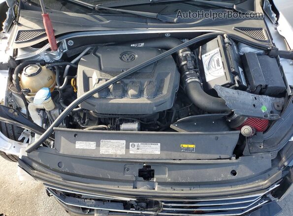 1VWAA7A31JC025652 2018 VOLKSWAGEN PASSAT Silver Вид задньої частини салону