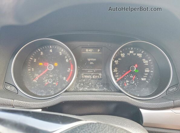 1VWAA7A31JC025652 2018 VOLKSWAGEN PASSAT Silver Вид щитка приладів
