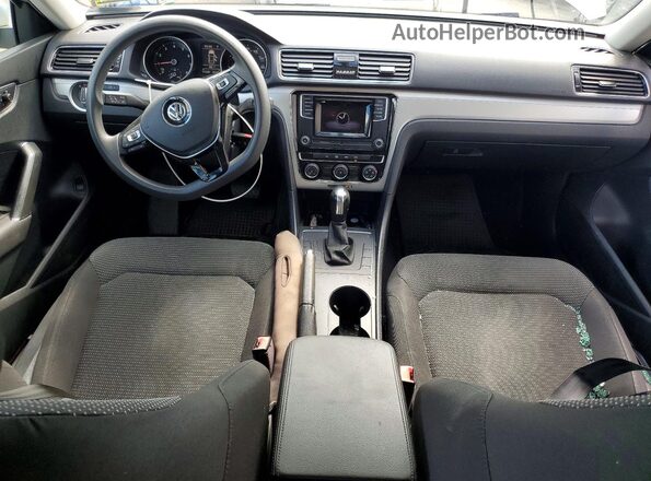 1VWAA7A34JC011602 2018 VOLKSWAGEN PASSAT Silver წინა პანელის ხედი