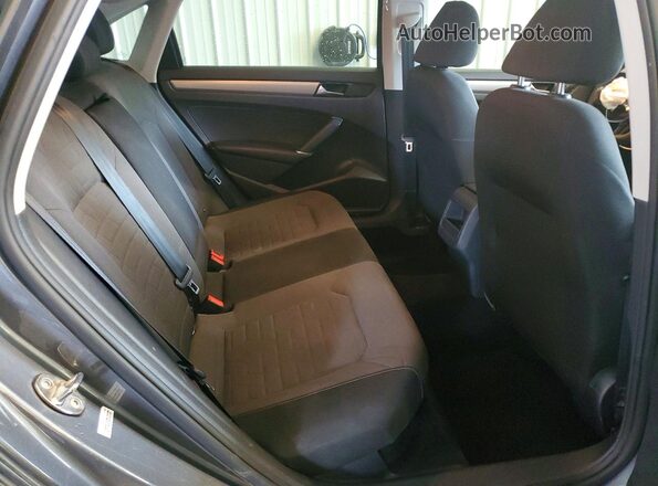 1VWAA7A34LC016401 2020 VOLKSWAGEN PASSAT Gray Rear seats view