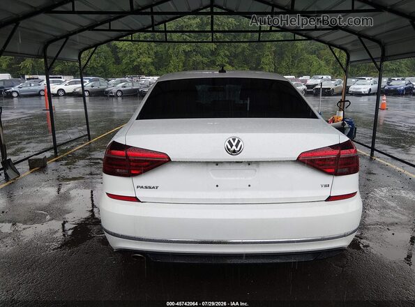 1VWAA7A36JC028353 2018 VOLKSWAGEN PASSAT White 