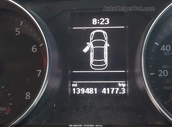 1VWAA7A3XJC004086 2018 VOLKSWAGEN PASSAT White 