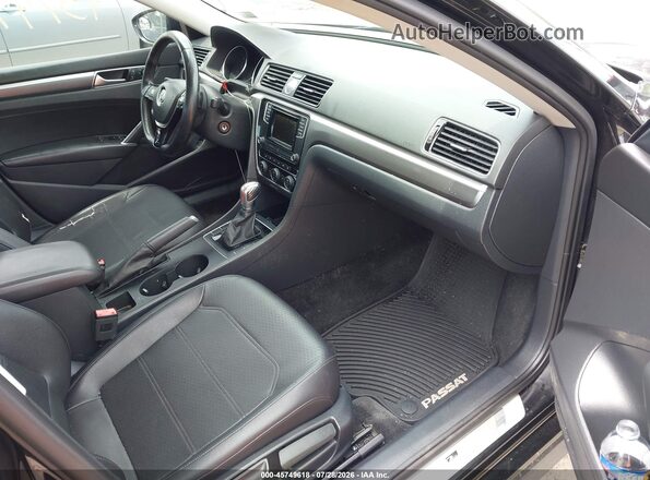 1VWAS7A34GC049403 2016 VOLKSWAGEN PASSAT Black Front interior view
