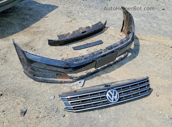 1VWAS7A39GC030636 2016 VOLKSWAGEN PASSAT Black Engine compartment view