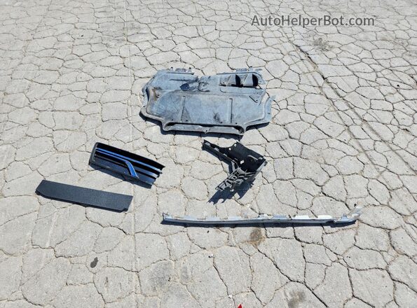 1VWAT7A30GC008439 2016 VOLKSWAGEN PASSAT Silver Շարժիչի բաժամունքի տեսք