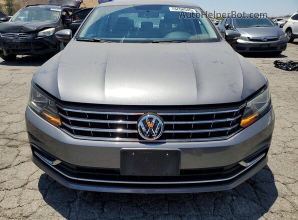 1VWAT7A30GC012751 2016 VOLKSWAGEN PASSAT Gray Widok z przodu