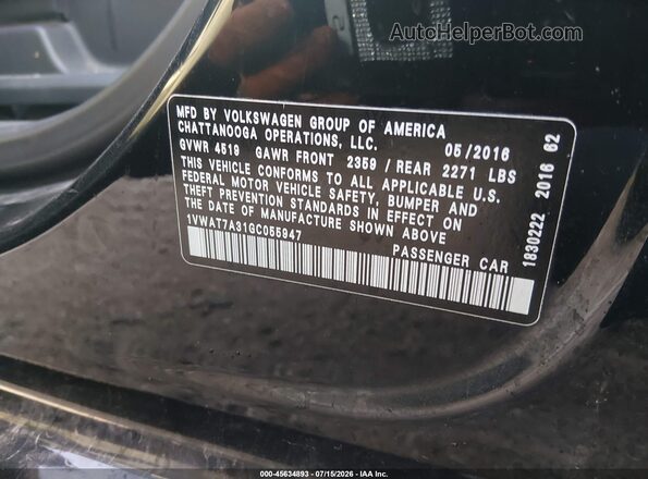 1VWAT7A31GC055947 2016 VOLKSWAGEN PASSAT Black Widok komory silnika