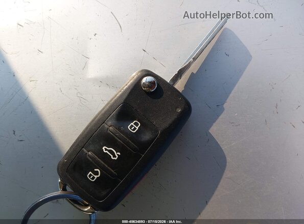 1VWAT7A31GC055947 2016 VOLKSWAGEN PASSAT Black Widok deski rozdzielczej