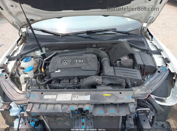 1VWAT7A31GC062722 2016 VOLKSWAGEN PASSAT White Rear view