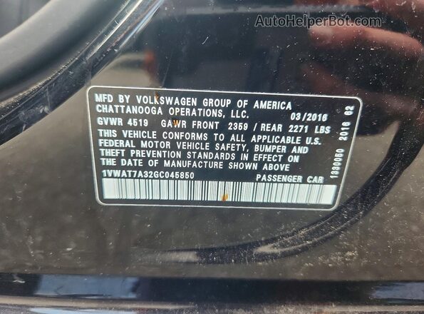 1VWAT7A32GC045850 2016 VOLKSWAGEN PASSAT Black Vista del compartimento del motor