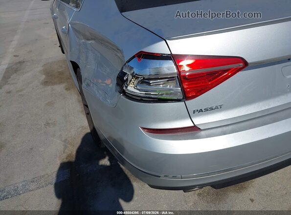 1VWAT7A32GC061689 2016 VOLKSWAGEN PASSAT Серебряный 
