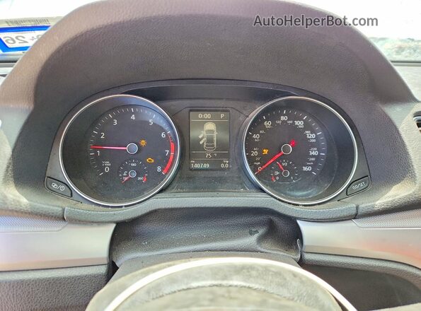 1VWAT7A32HC012624 2017 VOLKSWAGEN PASSAT Серебряный Вид щитка приборов