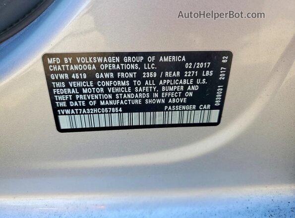 1VWAT7A32HC057854 2017 VOLKSWAGEN PASSAT Silver Շարժիչի բաժամունքի տեսք