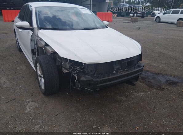 1VWAT7A33GC006989 2016 VOLKSWAGEN PASSAT White Front view