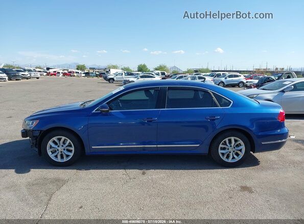 1VWAT7A33GC018527 2016 VOLKSWAGEN PASSAT Blue 