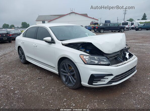 1VWAT7A33GC035926 2016 VOLKSWAGEN PASSAT White Դիմացի տեսք