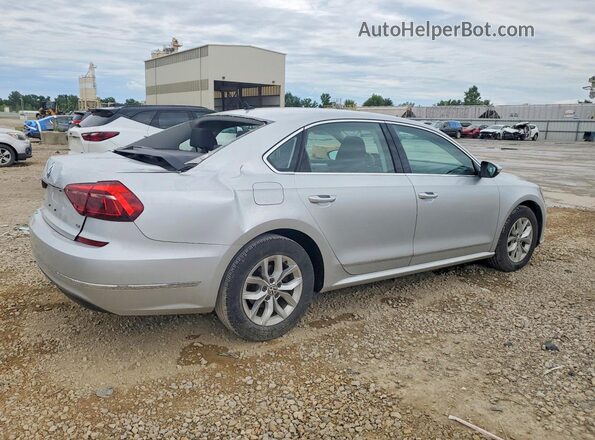 1VWAT7A33HC059399 2017 VOLKSWAGEN PASSAT Silver Tył prawy