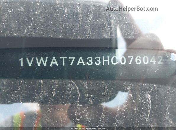 1VWAT7A33HC076042 2017 VOLKSWAGEN PASSAT Blue Vista del compartimento del motor