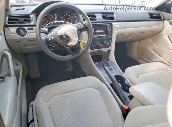 1VWAT7A34GC036275 2016 VOLKSWAGEN PASSAT Серый Вид панели приборов