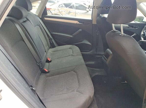 1VWAT7A35HC053149 2017 VOLKSWAGEN PASSAT White Rear seats view