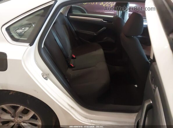 1VWAT7A36GC005884 2016 VOLKSWAGEN PASSAT White Widok naklejki z numerem VIN
