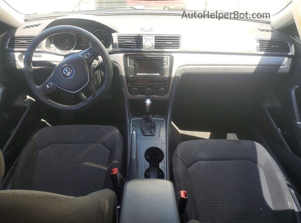 1VWAT7A36GC038075 2016 VOLKSWAGEN PASSAT White Вид панелі приладів