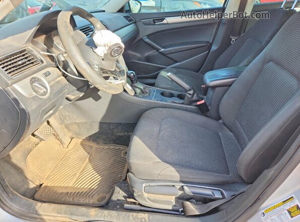 1VWAT7A36GC045074 2016 VOLKSWAGEN PASSAT Серебряный Вид салона спереди