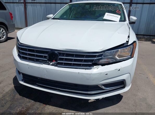 1VWAT7A36HC064676 2017 VOLKSWAGEN PASSAT Белый Вид спереди