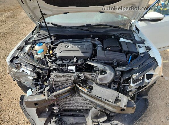 1VWAT7A38GC014604 2016 VOLKSWAGEN PASSAT White Սալոնի հետևի տեսք