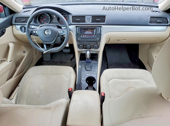 1VWAT7A38HC042744 2017 VOLKSWAGEN PASSAT Red Dashboard view