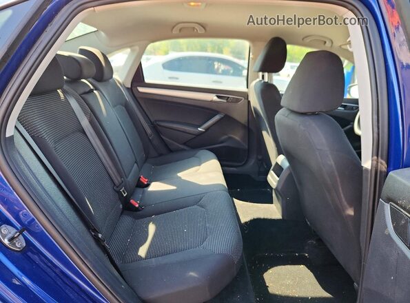 1VWAT7A38HC054750 2017 VOLKSWAGEN PASSAT Blue Rear seats view