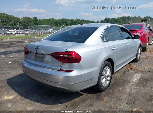 1VWAT7A38HC069409 2017 VOLKSWAGEN PASSAT Silver Задня права чверть