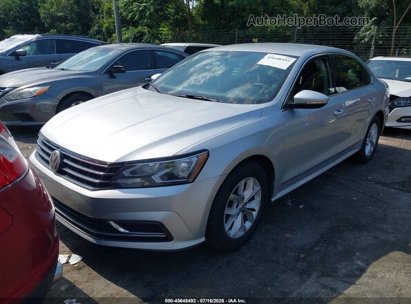 1VWAT7A38HC069409 2017 VOLKSWAGEN PASSAT Silver Передня ліва чверть