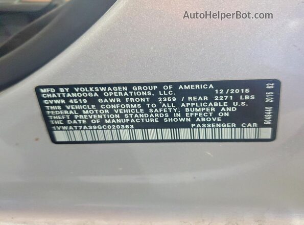 1VWAT7A39GC020363 2016 VOLKSWAGEN PASSAT Silver Engine compartment view