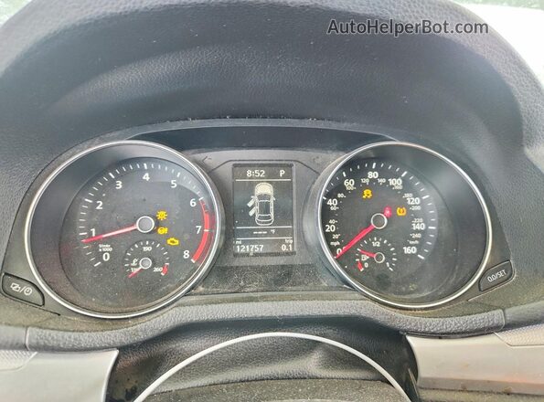 1VWAT7A39HC010854 2017 VOLKSWAGEN PASSAT Gray ხელსაწყოთა პანელის ხედი