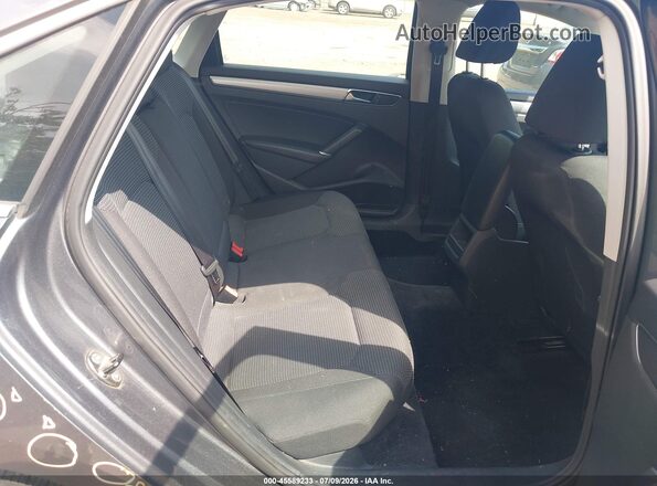 1VWAT7A39HC048388 2017 VOLKSWAGEN PASSAT Gray VIN կոդի պիտակի տեսք