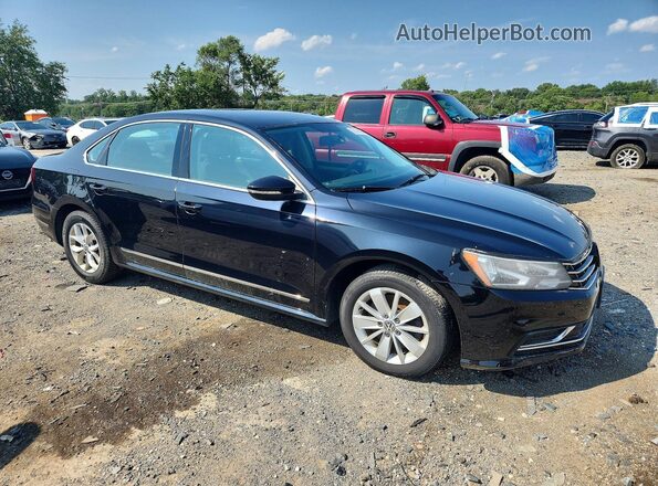 1VWAT7A39HC073923 2017 VOLKSWAGEN PASSAT Black Przód prawy