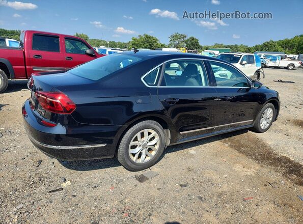 1VWAT7A39HC073923 2017 VOLKSWAGEN PASSAT Black Tył prawy