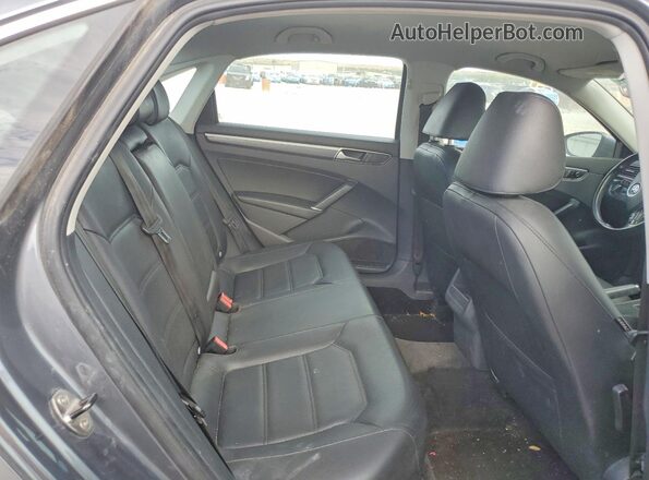 1VWAT7A3XGC051122 2016 VOLKSWAGEN PASSAT Gray Rear seats view