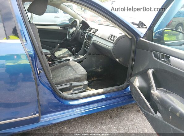 1VWAT7A3XHC041014 2017 VOLKSWAGEN PASSAT Blue Vista interior delantera
