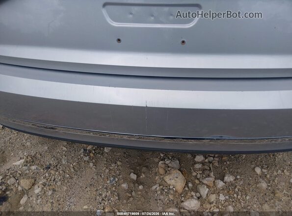 1VWAT7A3XHC050957 2017 VOLKSWAGEN PASSAT Gray Front view