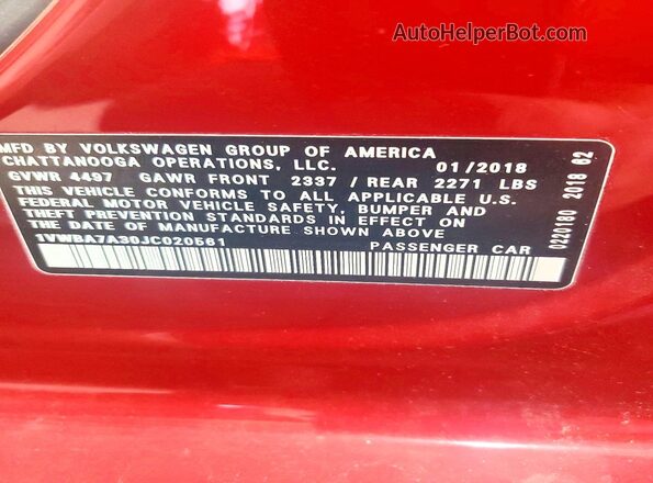 1VWBA7A30JC020561 2018 VOLKSWAGEN PASSAT Maroon Widok komory silnika