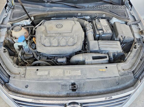 1VWBA7A30JC020608 2018 VOLKSWAGEN PASSAT Gray Vista interior trasera