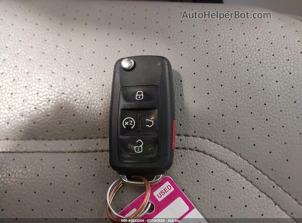 1VWBA7A31JC001453 2018 VOLKSWAGEN PASSAT Silver წინა პანელის ხედი